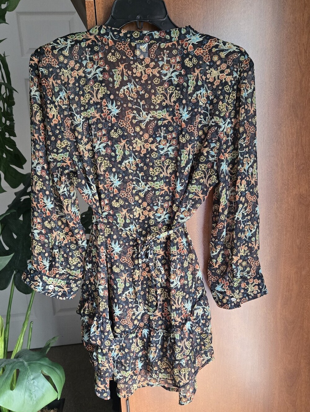American Rag Black Floral Ruffle Blouse - Picture 4 of 6